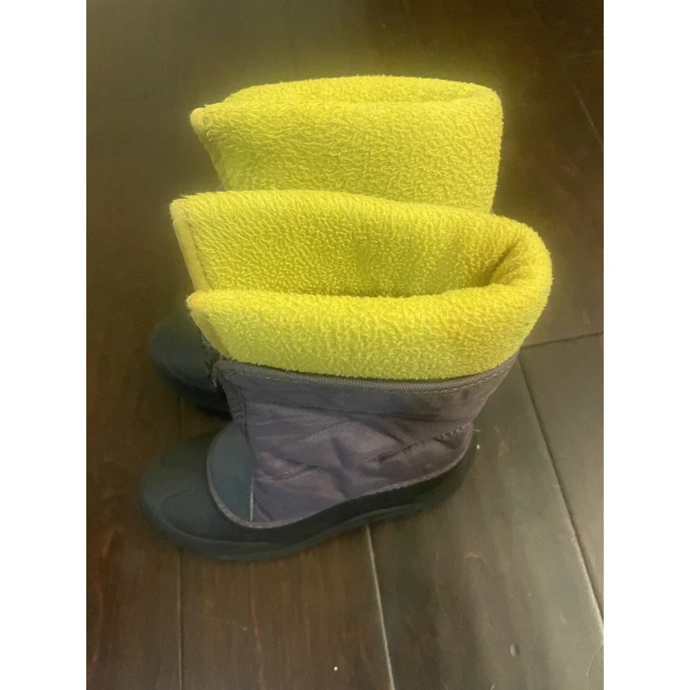 Mini Boden Boys Yellow Fleece Lined Snow Boots Size EU 32/Youth 1